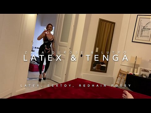 ❤️ Usisi otholwa enekhanda elibomvu egqoke imvunulo ye-latex ebhejwa usingamzali ku-porn zu.josporn-com.ru ❤